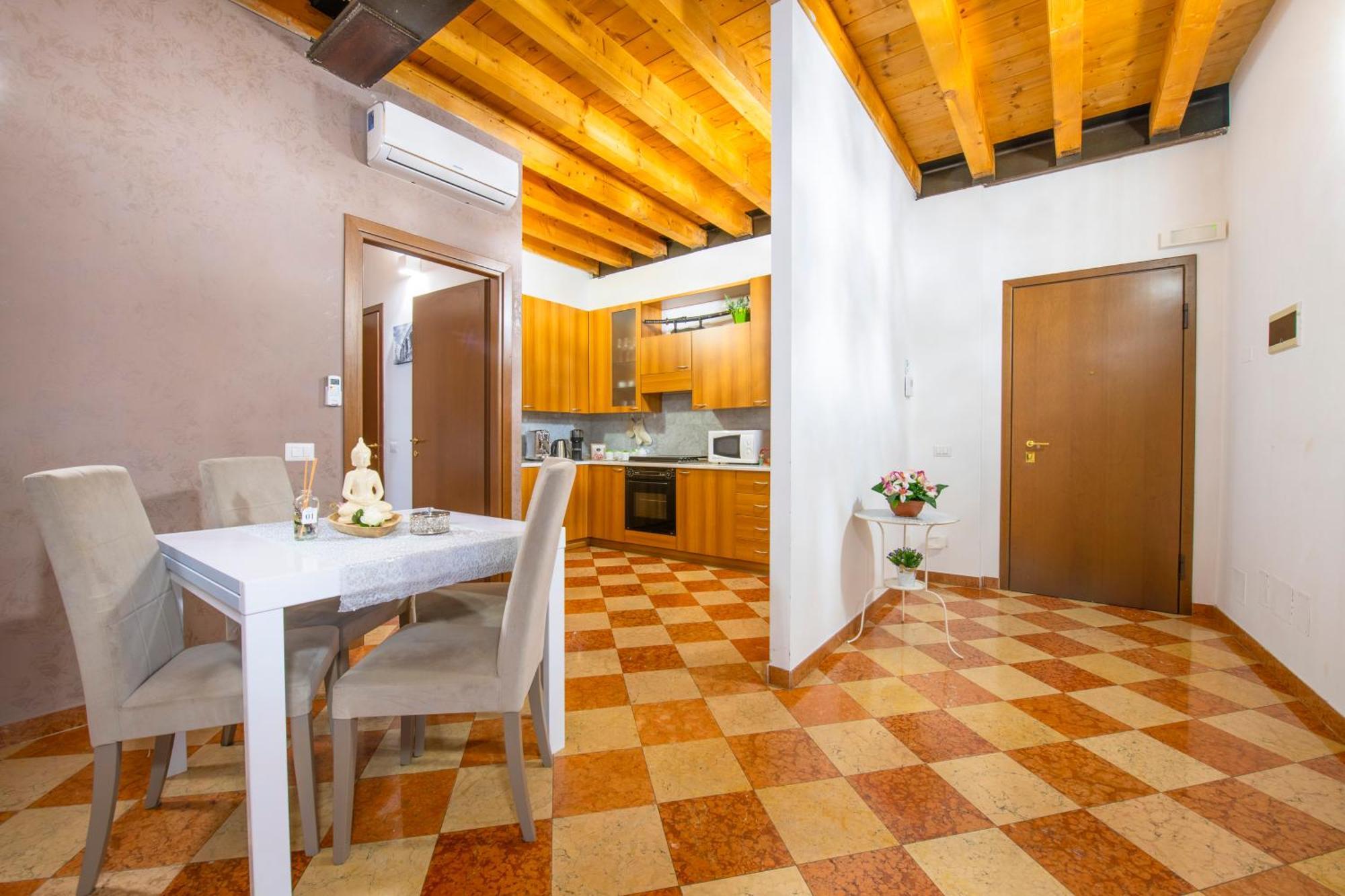 Palace Home Mazzini Werona Zewnętrze zdjęcie